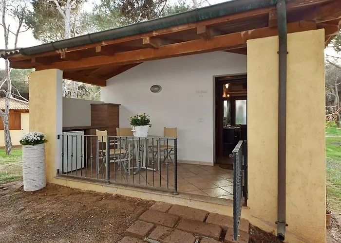 营地 Is Arenas Village