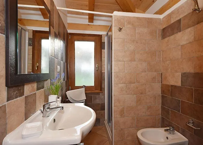 营地 Is Arenas Village 萨尔奇图库列里