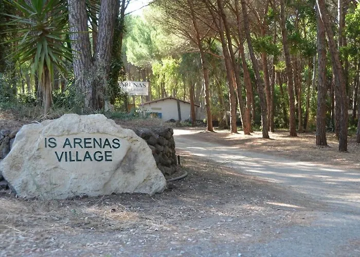 Is Arenas Village 萨尔奇图库列里